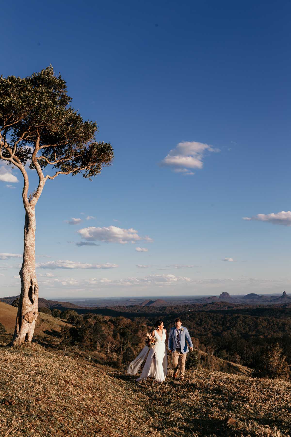 One Tree Hill Maleny Elopement